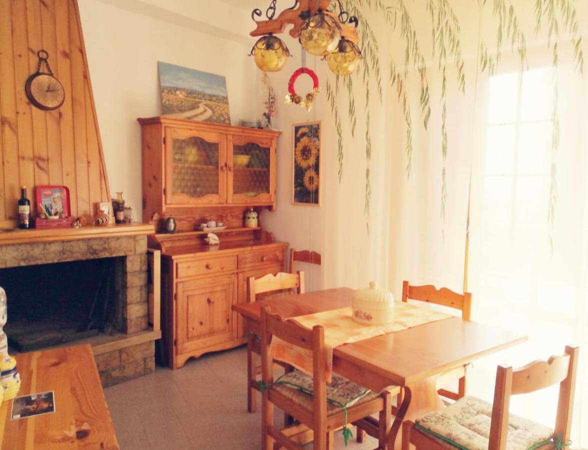 Wanderlust Sant'Angelo Il Paese Delle Fiabe Bed & Breakfast Roccalvecce Luaran gambar